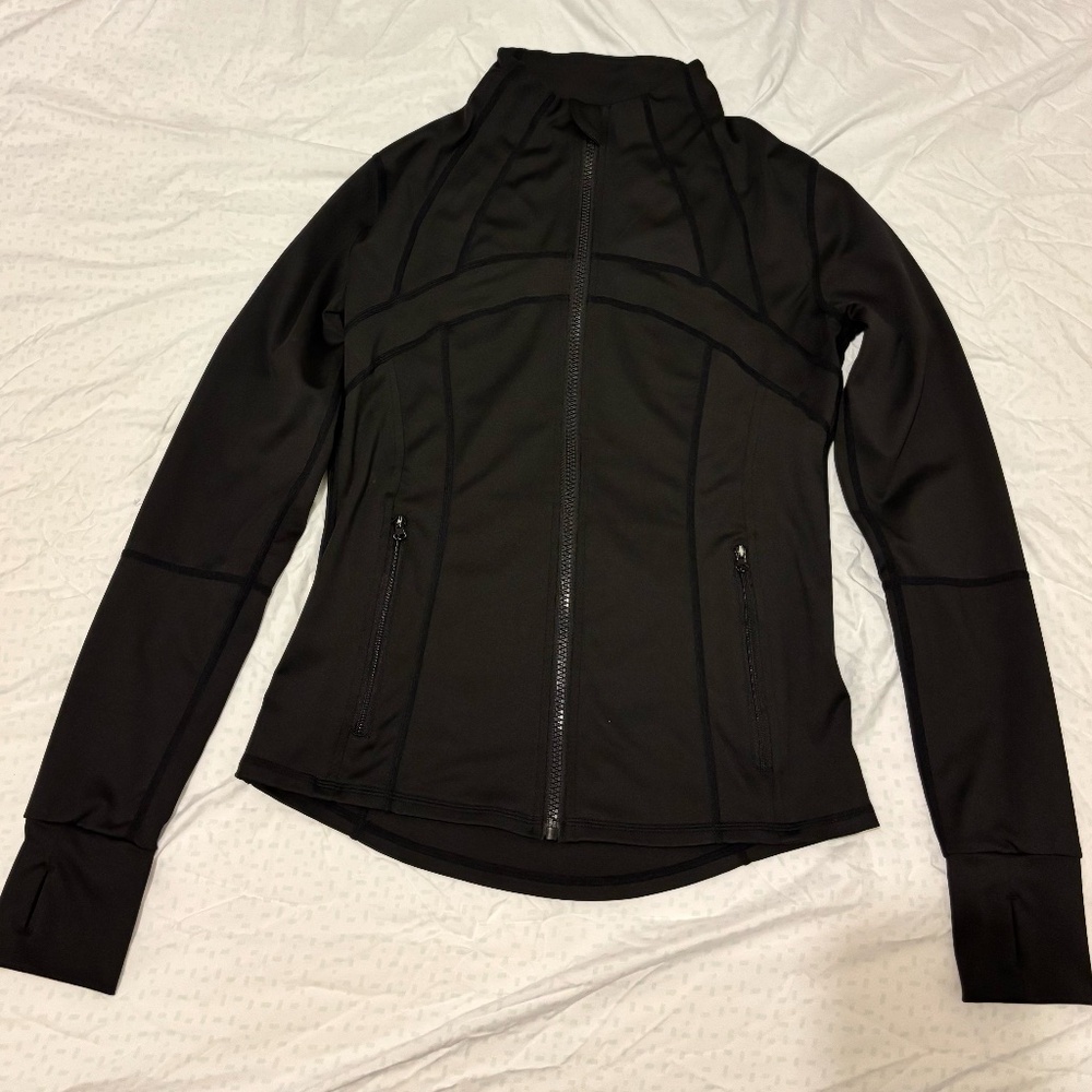 Black Fitted Activewear Jacket